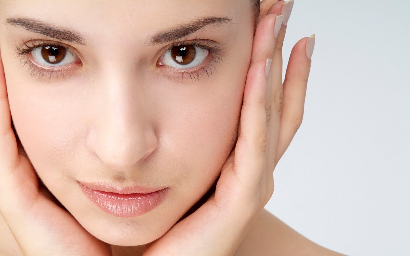 5 Bí Quyết Trang Điểm Như Mặt Mộc