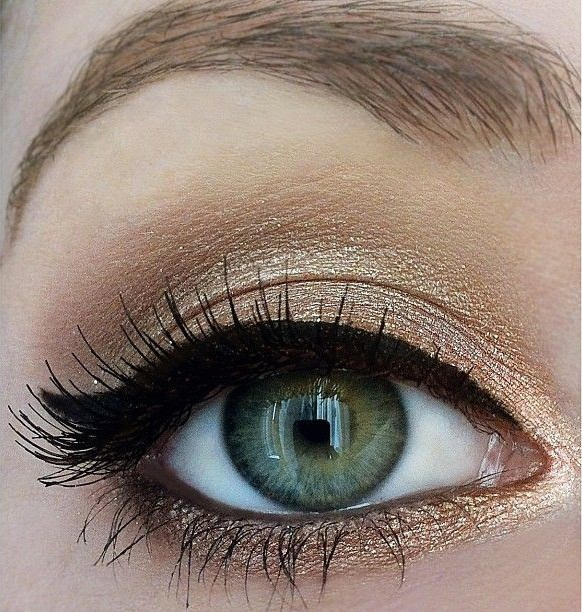 Làm Sao Để Sở Hữu Đôi Mắt To Tròn Mà Không Cần Dùng Lens
