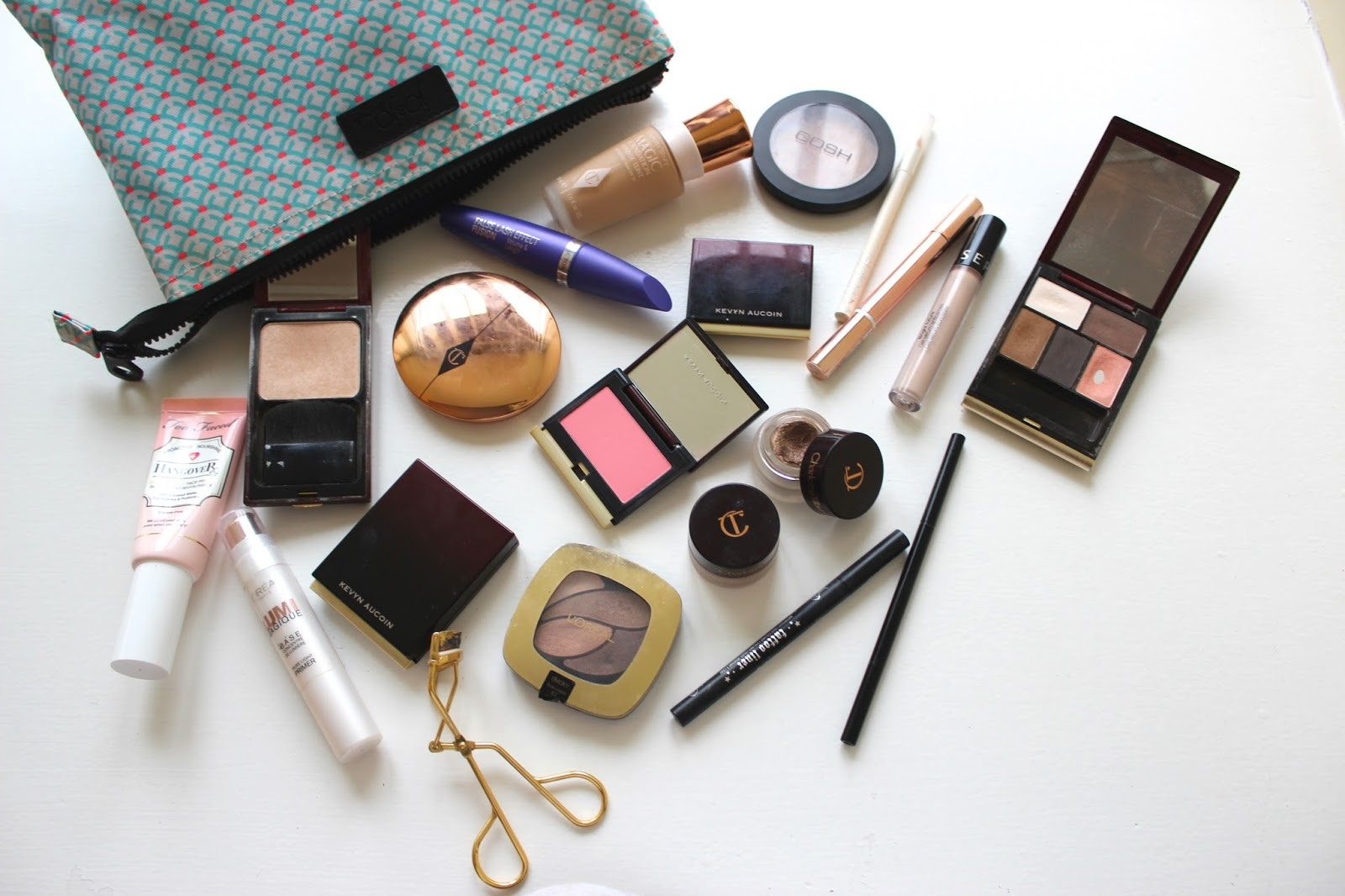 Những lỗi make up bạn phải dừng ngay