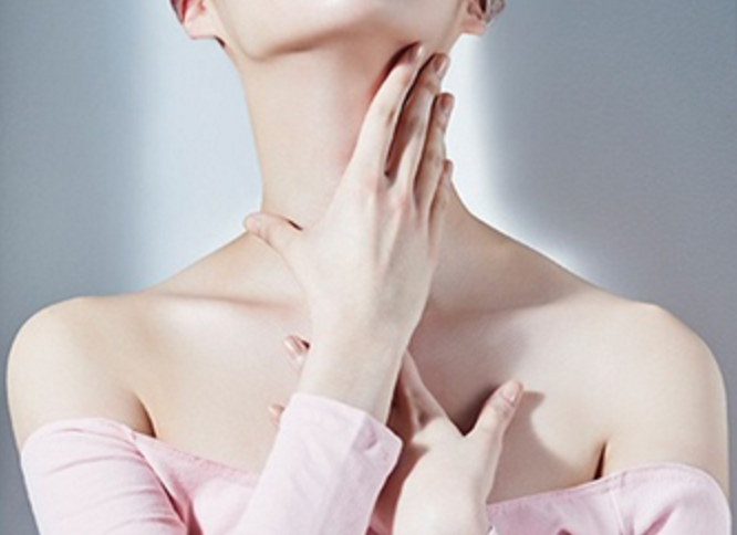5 động tác massage kiểu Hàn cho cổ cao thanh tú