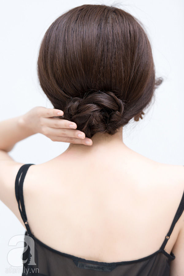 12 Kiểu Tóc Duyên Dáng Cho Mùa Giáng Sinh Bạn Phải Thử Ngay