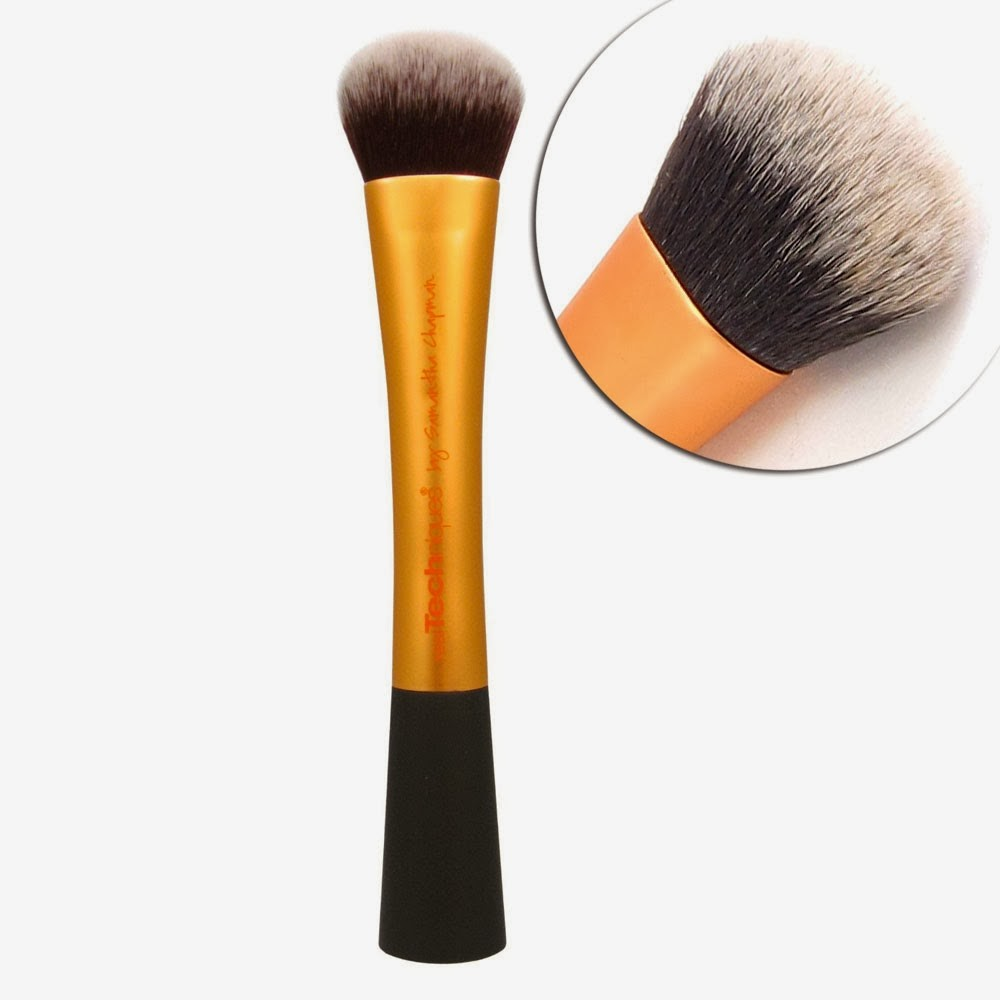 Real Techniques Expert Face Brush