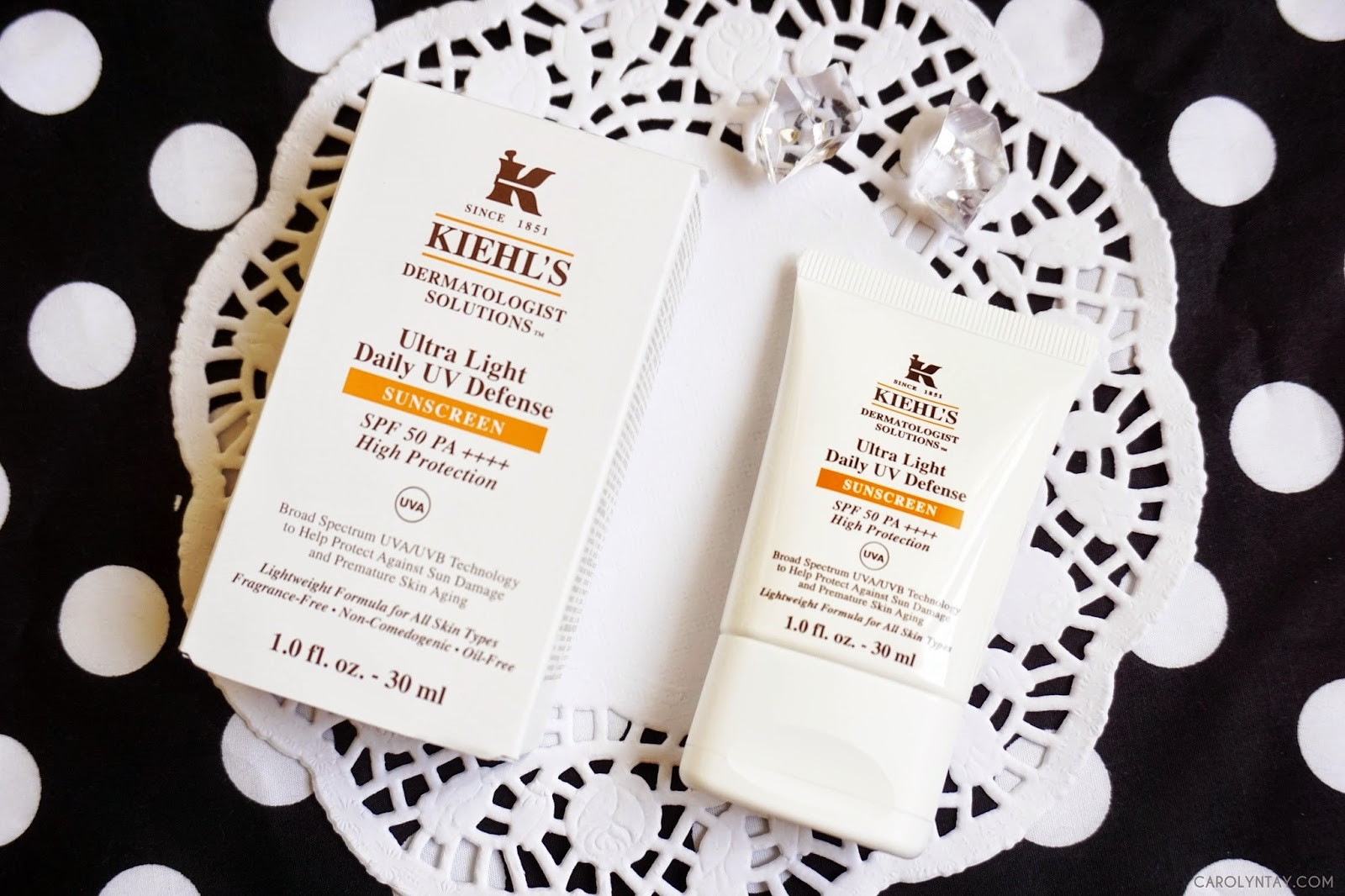 Review kem chống nắng hot nhất facebook những ngày gần đây-Kiehl’s Ultra Light Daily UV Defense Sunscreen SPF50 PA++++