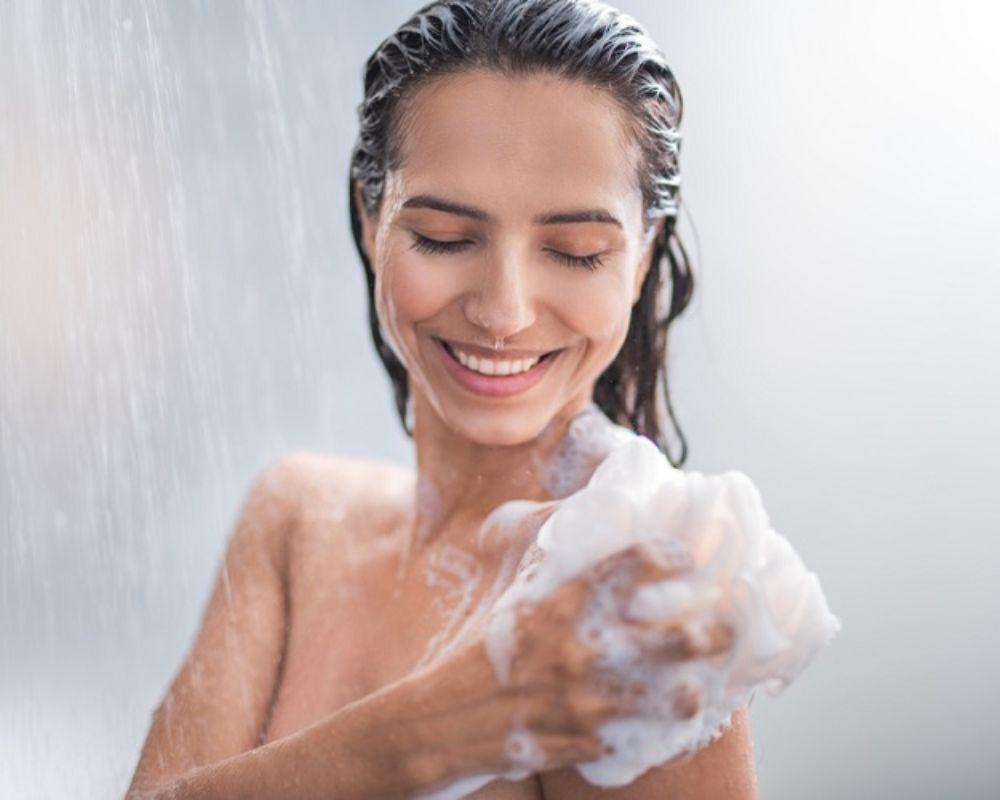 Hướng dẫn sử dụng Body Silicone Bath Brush Emmie "chuẩn" giúp da sạch sâu