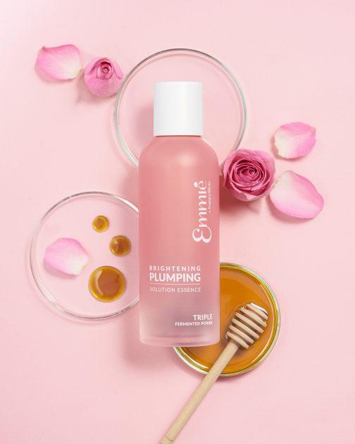Nước thần Emmié Brightening Plumping Solution Essence