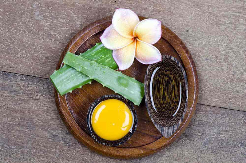 Mặt nạ dưỡng da nha đam với lòng trắng trứng