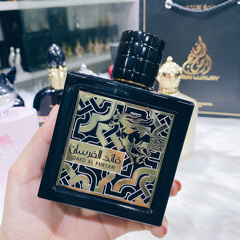 Nước Hoa Giả Là Gì?